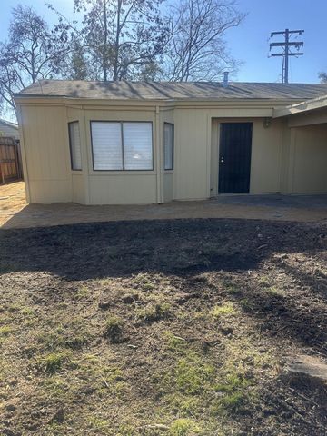 3932 NE Whitney Ave, Sacramento, CA 95821