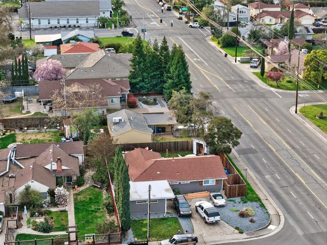 3932 NE Whitney Ave, Sacramento, CA 95821
