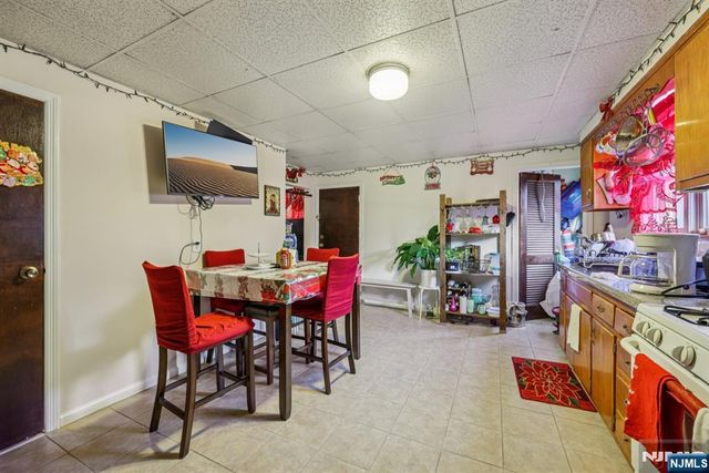 48 Atlantic Street, Elizabethport, NJ 07206