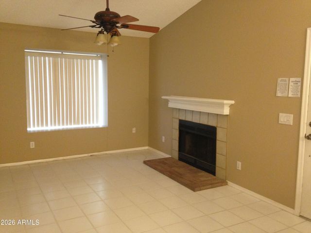 860 N MCQUEEN Road 1069, Chandler, AZ 85225