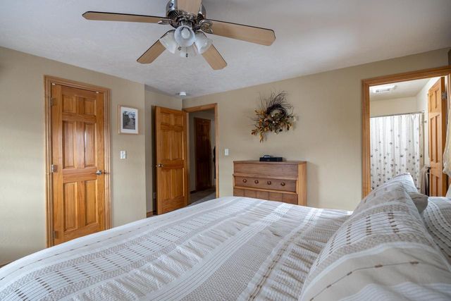 1655 ELK TRAIL COURT, Neenah, WI 54956