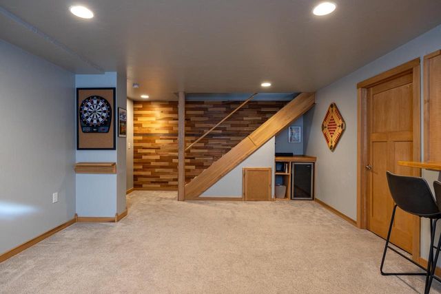 1655 ELK TRAIL COURT, Neenah, WI 54956