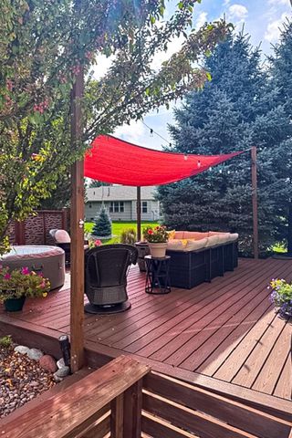 1655 ELK TRAIL COURT, Neenah, WI 54956