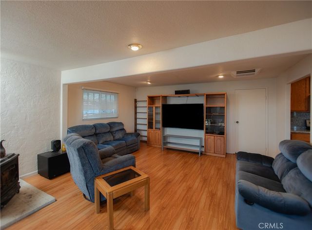 11802 E Highway 20, Clearlake Oaks, CA 95423