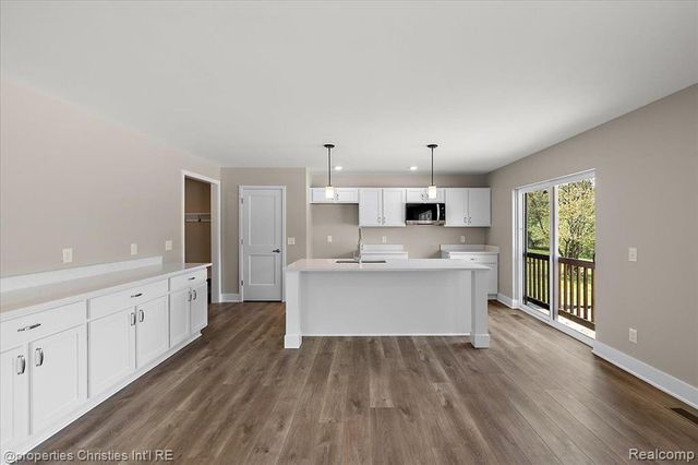 2550 Collegewood Street, Ypsilanti, MI 48197