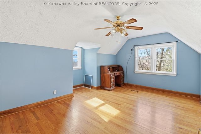 700 Mayflower Drive, Charleston, WV 25311