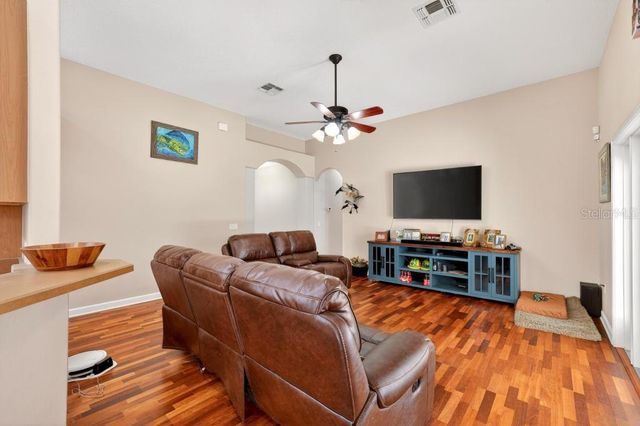 260 CASSADY STREET, Umatilla, FL 32784