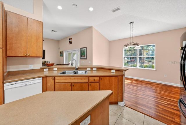 260 CASSADY STREET, Umatilla, FL 32784