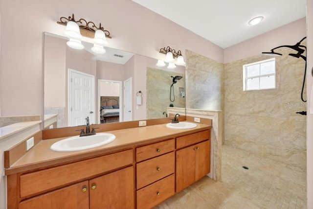 260 CASSADY STREET, Umatilla, FL 32784