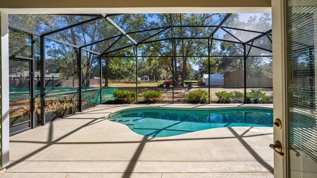 260 CASSADY STREET, Umatilla, FL 32784