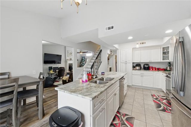 1605 Sweet Bay CT, Virginia Beach, VA 23464
