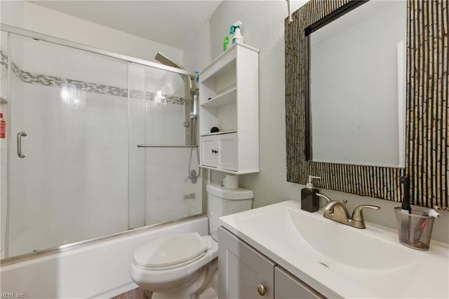 1605 Sweet Bay CT, Virginia Beach, VA 23464