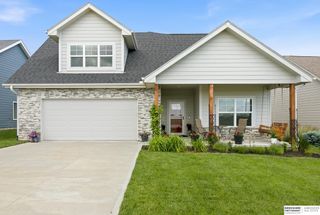 6025 N HWS Cleveland Boulevard, Omaha, NE 68116