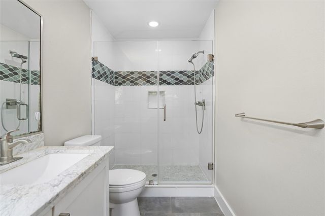 5723 Spellman Road, Houston, TX 77096