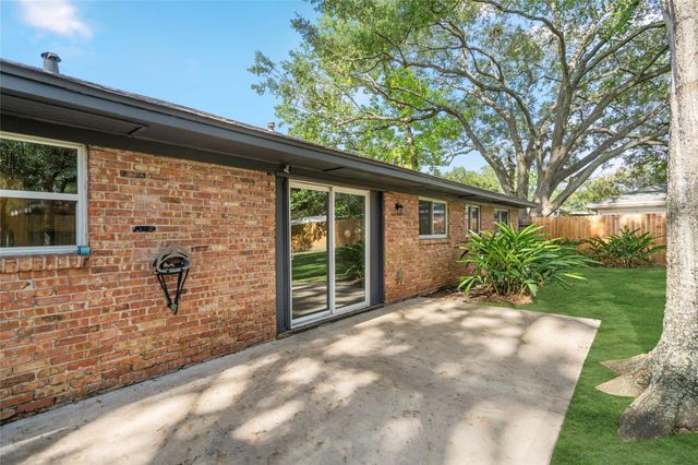 5723 Spellman Road, Houston, TX 77096