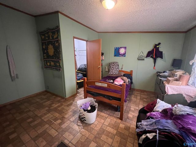 701 Cemetary Road, Holly Pond, AL 35803