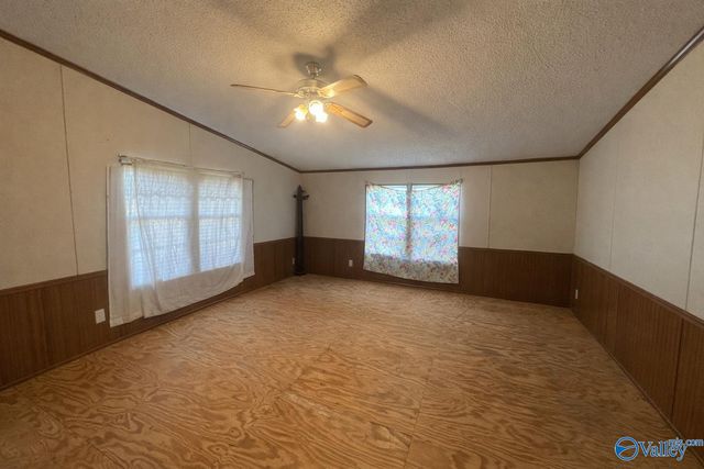 701 Cemetary Road, Holly Pond, AL 35803