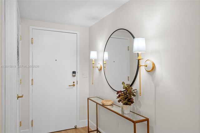 90 NE 32nd 507, Miami, FL 33137