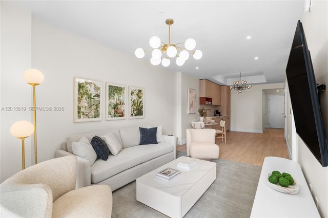 90 NE 32nd 507, Miami, FL 33137