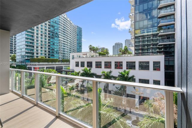 90 NE 32nd 507, Miami, FL 33137
