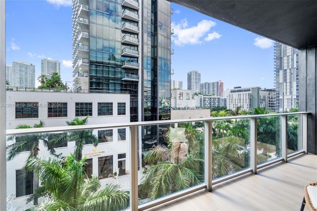 90 NE 32nd 507, Miami, FL 33137