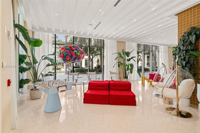 90 NE 32nd 507, Miami, FL 33137