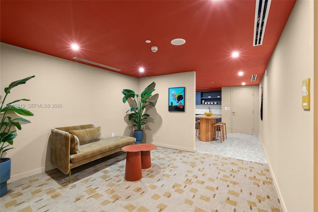 90 NE 32nd 507, Miami, FL 33137