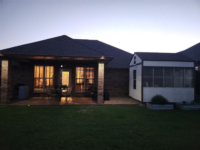 1404 Limestone Way, Elgin, OK 73538