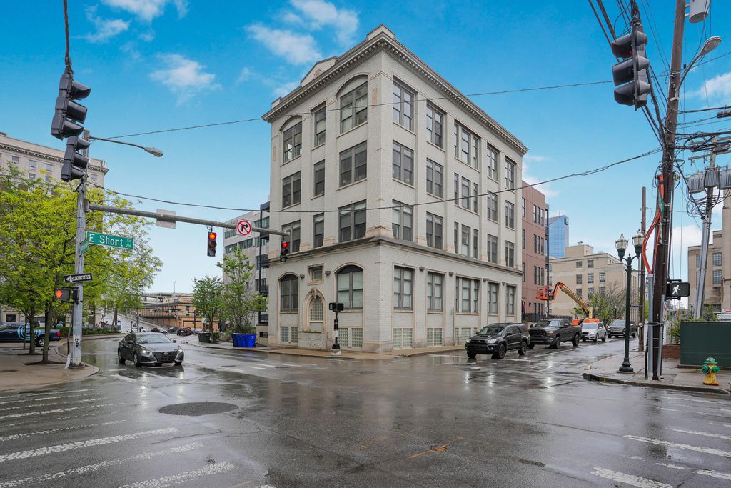 121 N Martin Luther King Boulevard 101, Lexington, KY 40507