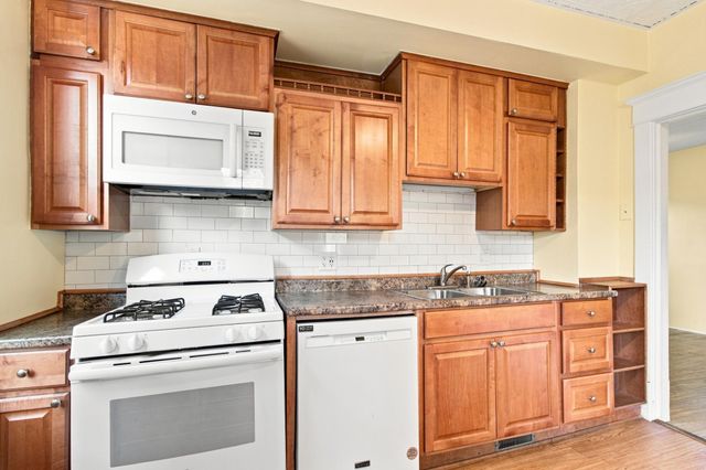 190 Annapolis Street E, West Saint Paul, MN 55118
