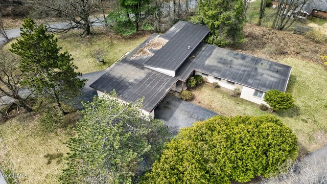 20 Alsid Court, Brunswick, NY 12180