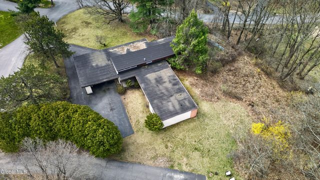 20 Alsid Court, Brunswick, NY 12180