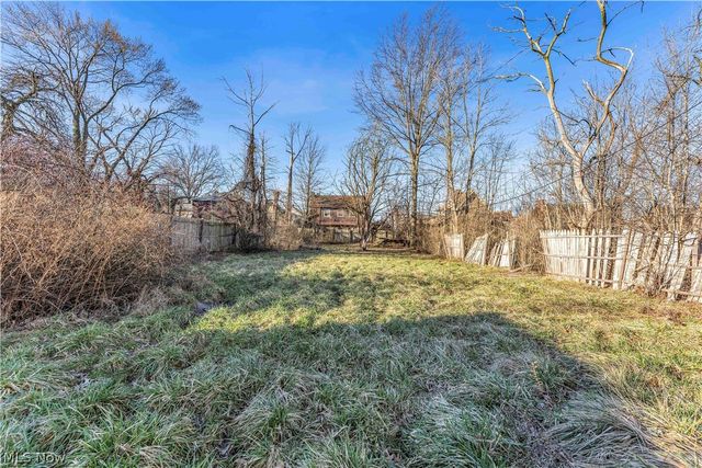 1858 Rudwick Road, Cleveland, OH 44112