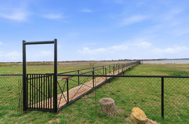 504 Water District Road 214, Breckenridge, TX 76424