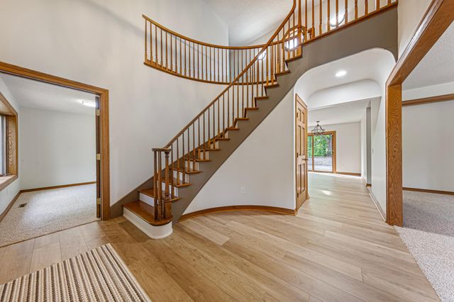 101 Pohl Road, Mankato, MN 56001