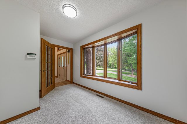 101 Pohl Road, Mankato, MN 56001