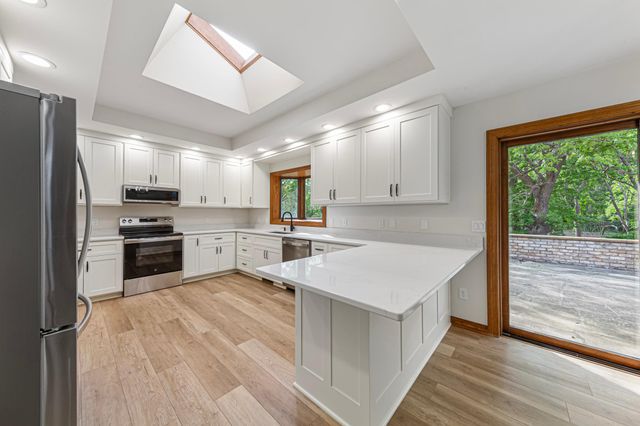 101 Pohl Road, Mankato, MN 56001