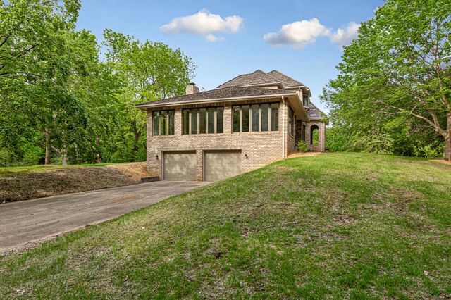 101 Pohl Road, Mankato, MN 56001