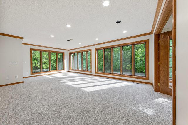 101 Pohl Road, Mankato, MN 56001