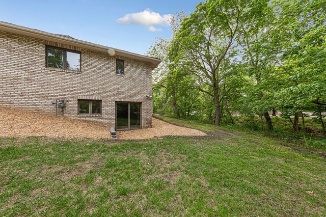 101 Pohl Road, Mankato, MN 56001