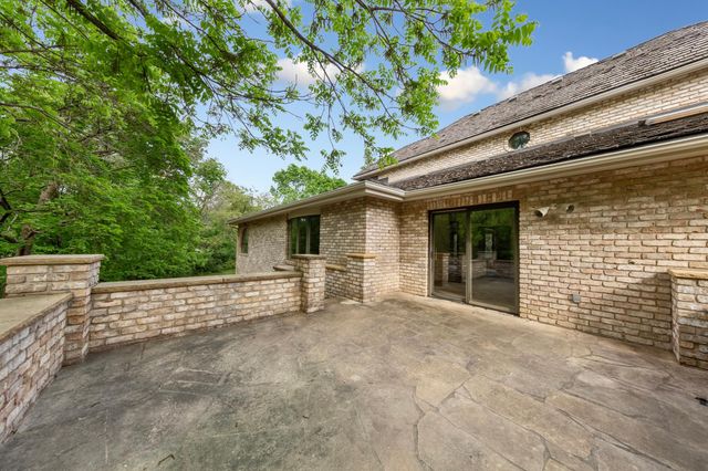 101 Pohl Road, Mankato, MN 56001