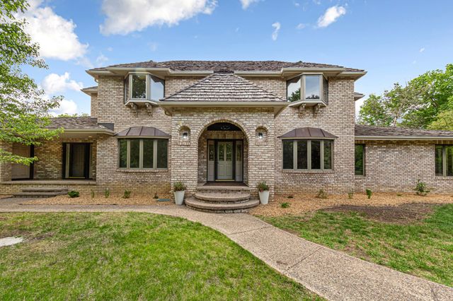 101 Pohl Road, Mankato, MN 56001