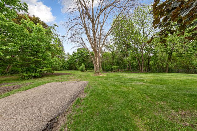 101 Pohl Road, Mankato, MN 56001