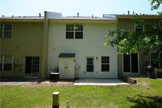 1577 River Main Court, Lawrenceville, GA 30046