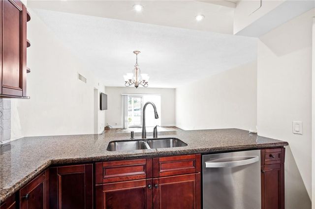 230 N FEDERAL Highway 103, Deerfield Beach, FL 33441