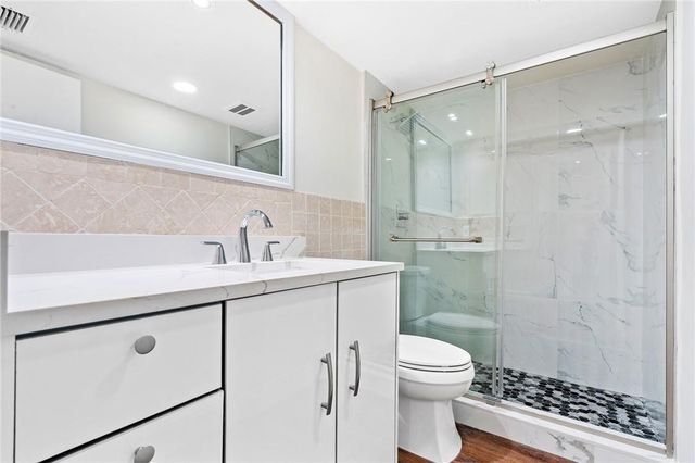 230 N FEDERAL Highway 103, Deerfield Beach, FL 33441