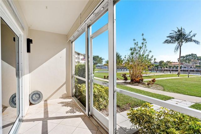 230 N FEDERAL Highway 103, Deerfield Beach, FL 33441