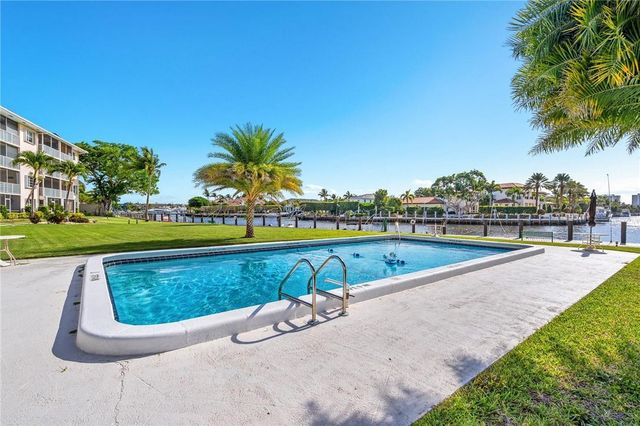 230 N FEDERAL Highway 103, Deerfield Beach, FL 33441