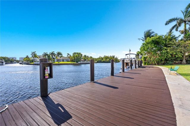 230 N FEDERAL Highway 103, Deerfield Beach, FL 33441