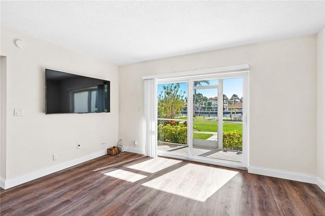230 N FEDERAL Highway 103, Deerfield Beach, FL 33441